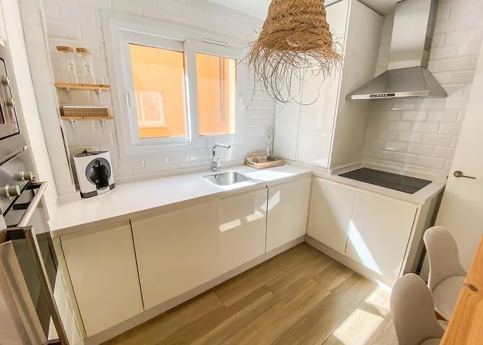 Cozy House - Penthouse, Pool, Parking タリファ